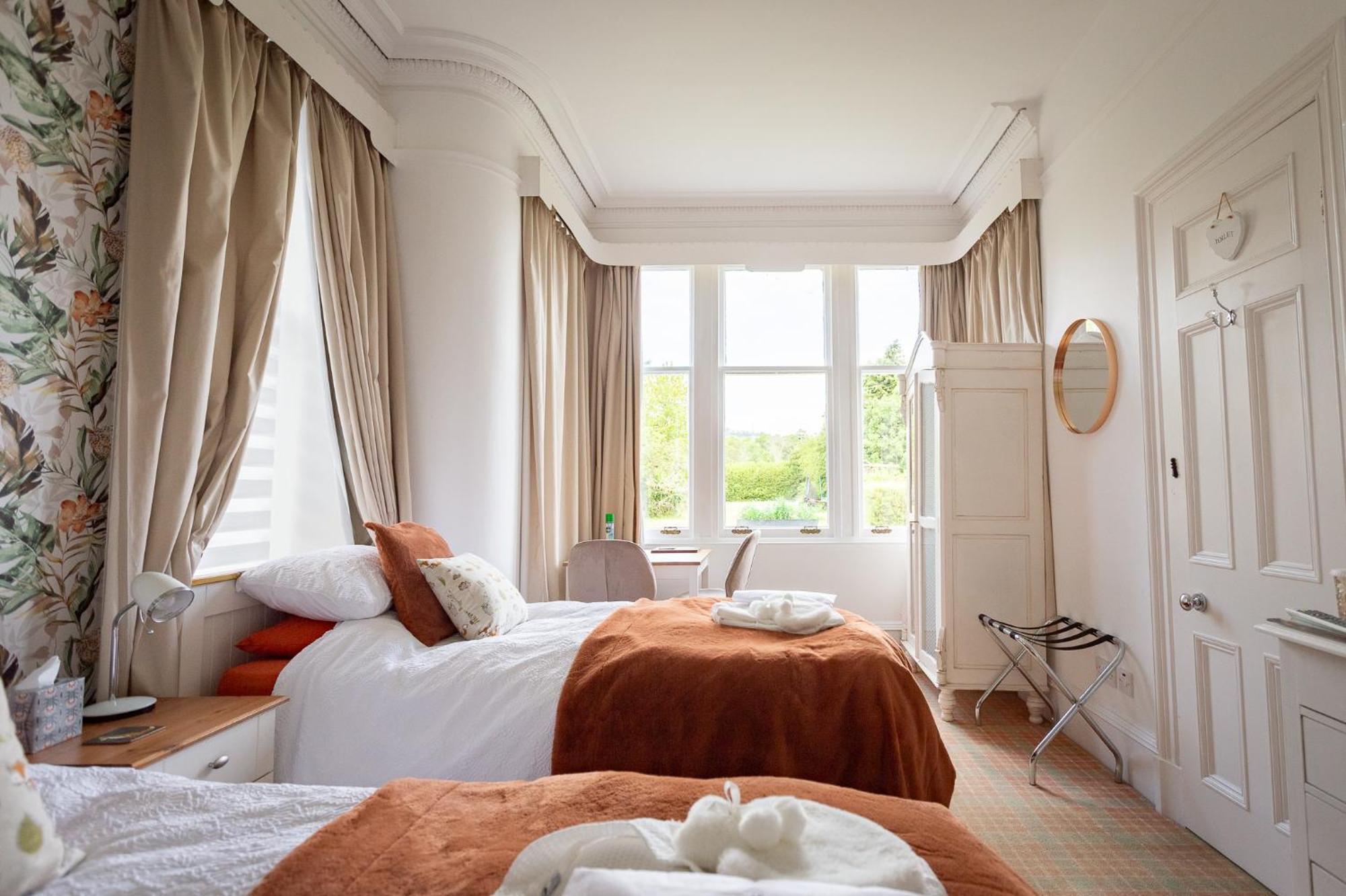 Hotel Chrialdon House Beauly Esterno foto